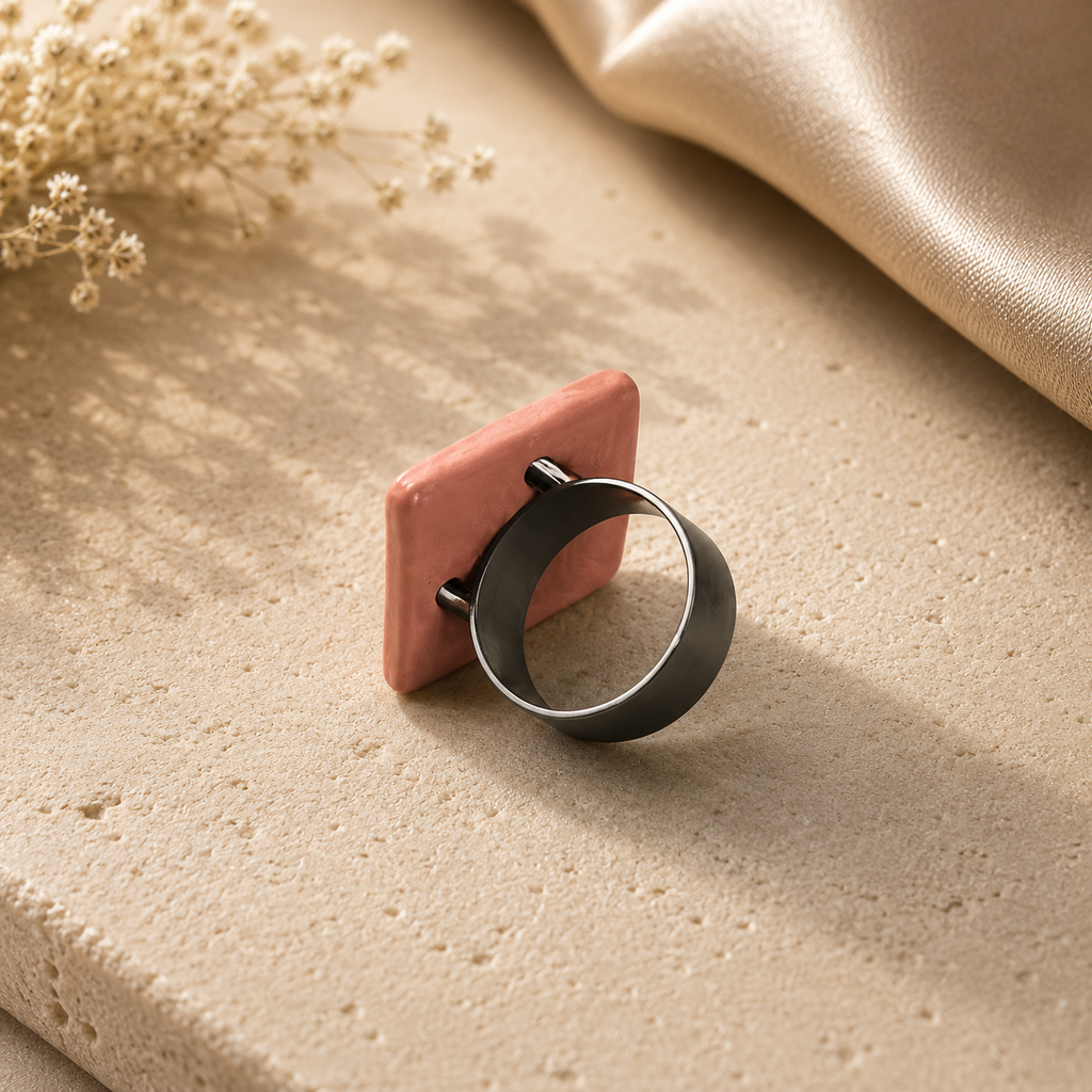 ANUVA The 80s Disco Ring Orange Brass & Ceramic Retro Bold